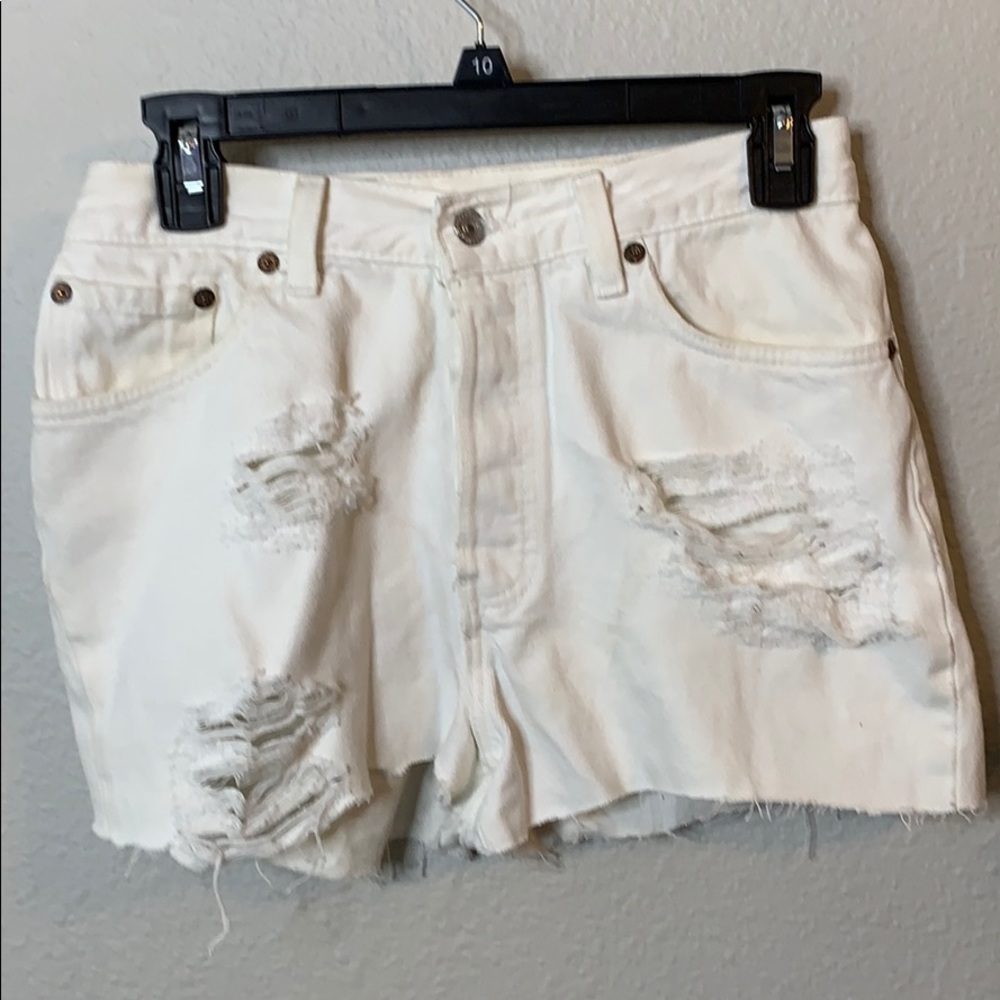 Levi’s Cut-Off Denim Shorts
